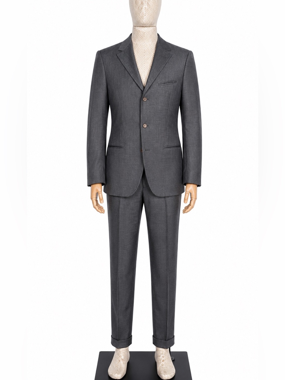 Versace Classic V2 Men’s Gray Wool Blend Suit – Made in Italy – Size 56
